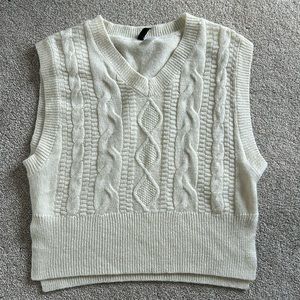 H&M beige knit vest